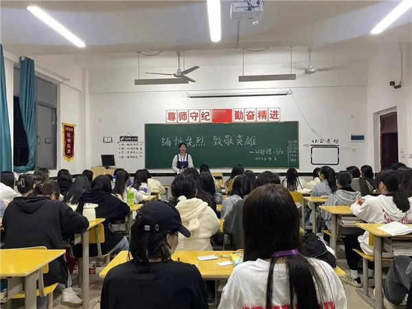 1691051106241218 拷贝.jpg