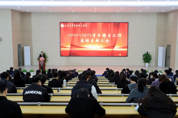 1765505593562007.jpg 640_wx_fmt=jpeg&from=appmsg&tp=webp&wxfrom=5&wx_lazy=1 (2).jpg